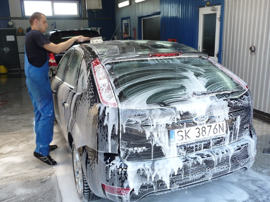 auto, washing, car-519826.jpg